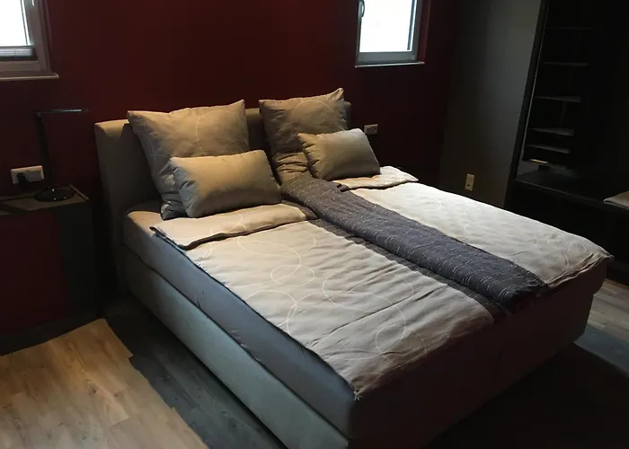 Апартаменты Landloft Таубербишофсхайм